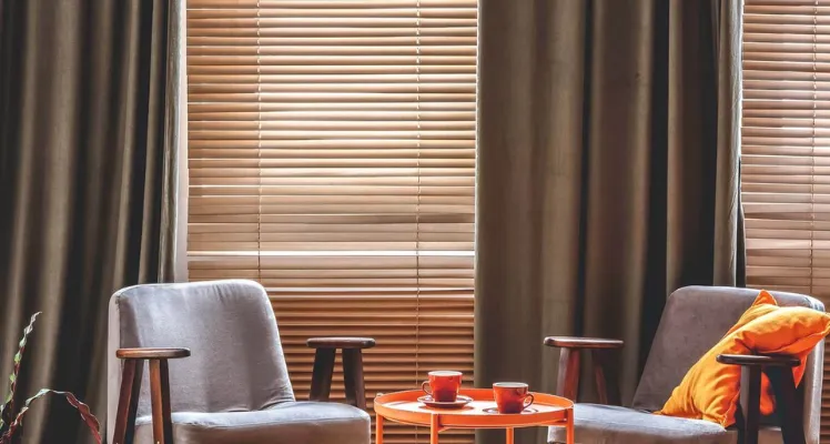 Blinds by post